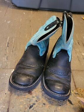 Justin Boots Black and Turquoise 8" Western Boots